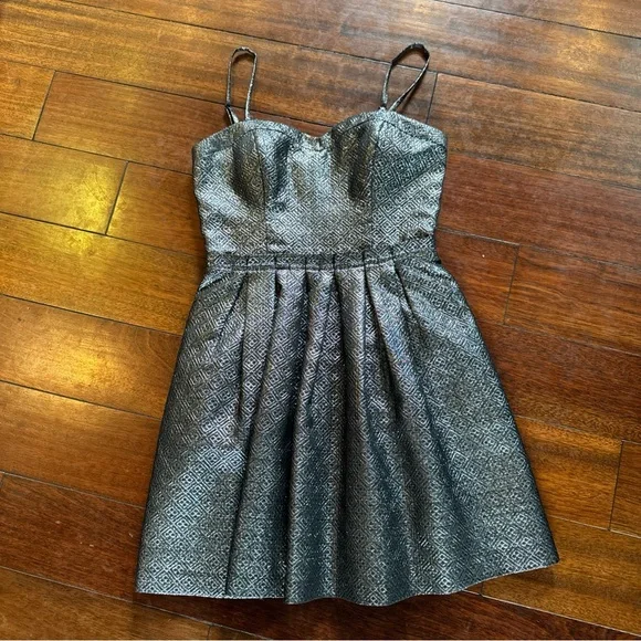 knee length dresses for ladies Guess Jeans Metallic Black Strapless Dress Size Small SKU 000167 –  Designers On A Dime